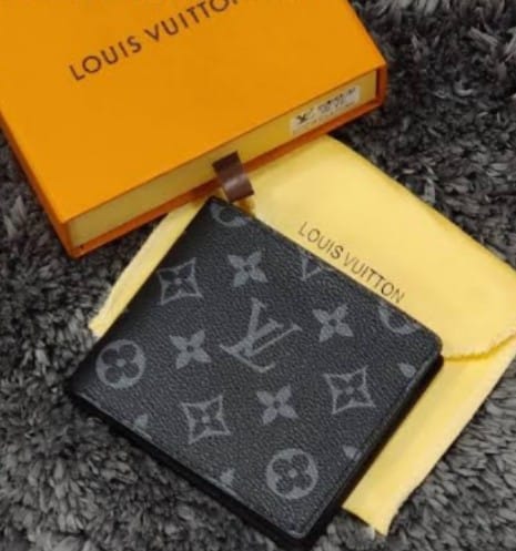 L.V Men wallet